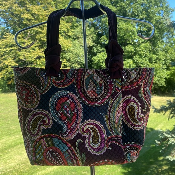 👜 Colorful Vera Bradley Heirloom Paisley Print Hadley East West Tote Pur… - Picture 5 of 16